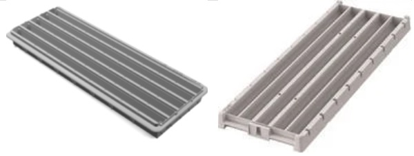 Discoverer Plastic Core Trays South America